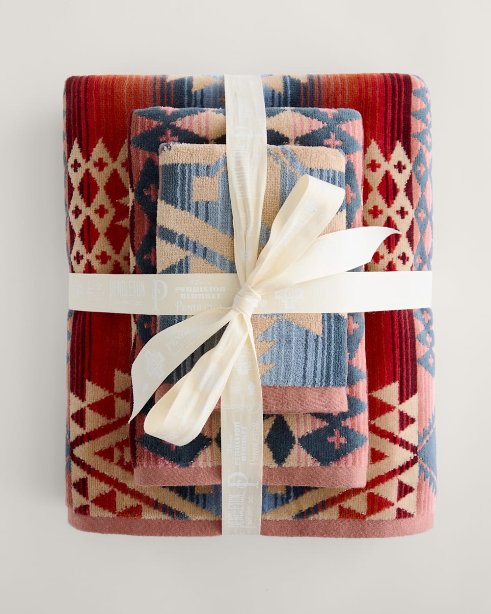 Shop Canyonlands Towels: Luxurious Comfort - Pendleton Quality