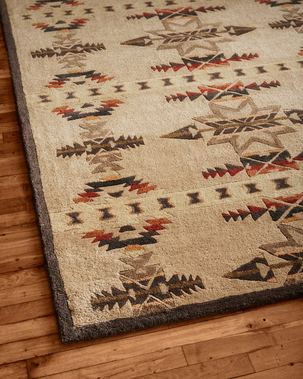 Discover Luxurious Handmade Gatekeeper Rug - Pendleton Essential