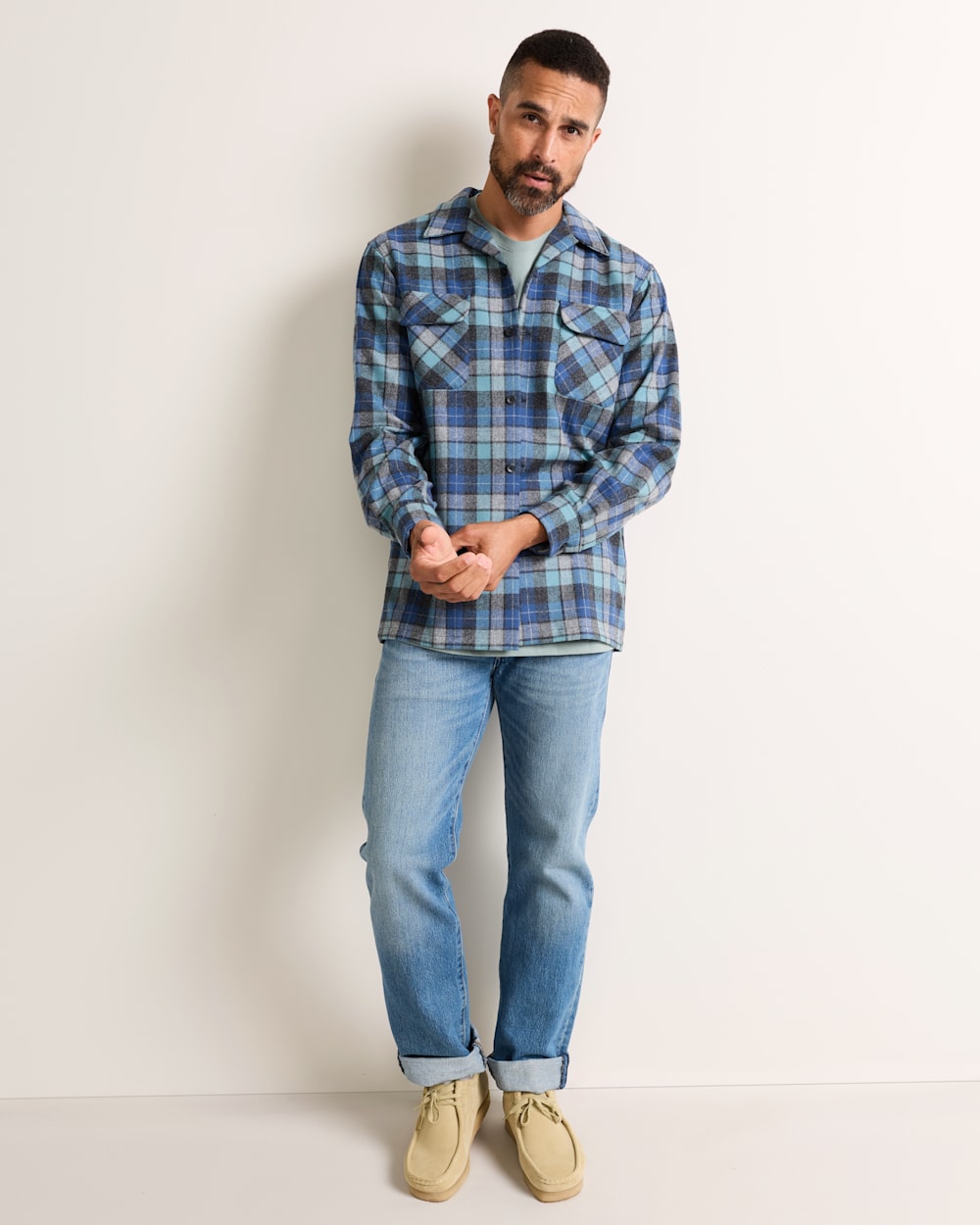 Shop Men's Plaid Wool Board Shirt: Stylish Comfort - Pendleton Essential