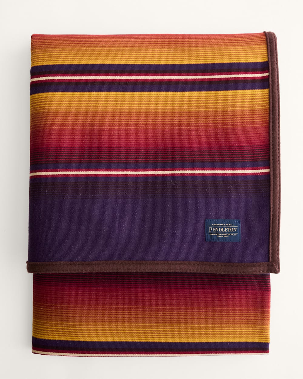 Shop Luxurious Serape Robe: Cozy Comfort & Style - Pendleton Classic