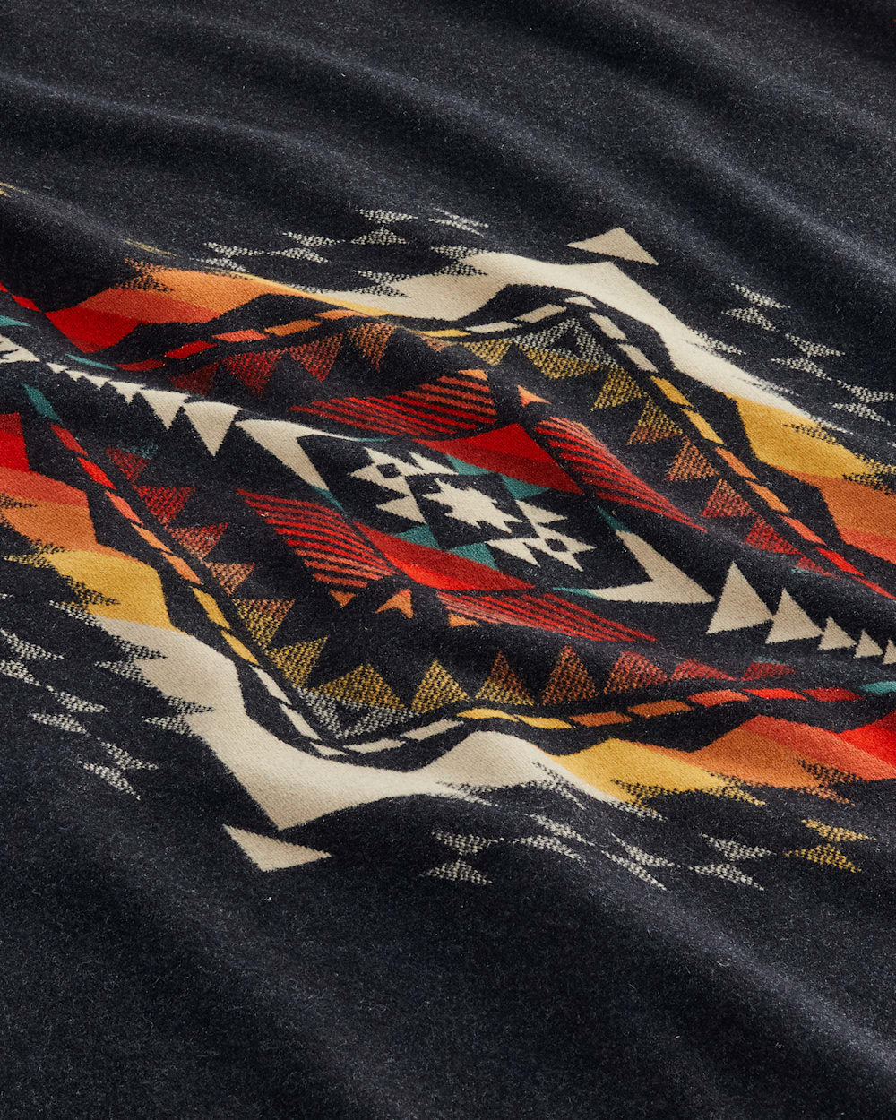 Wrap Yourself in Comfort & Warmth of Bridge Creek Blanket - Pendleton Trusted