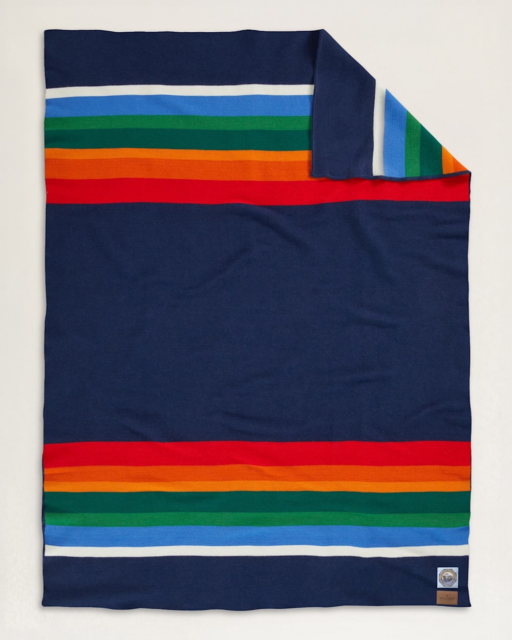 Crater Lake National Park Throw With Carrier - Pendleton Deals