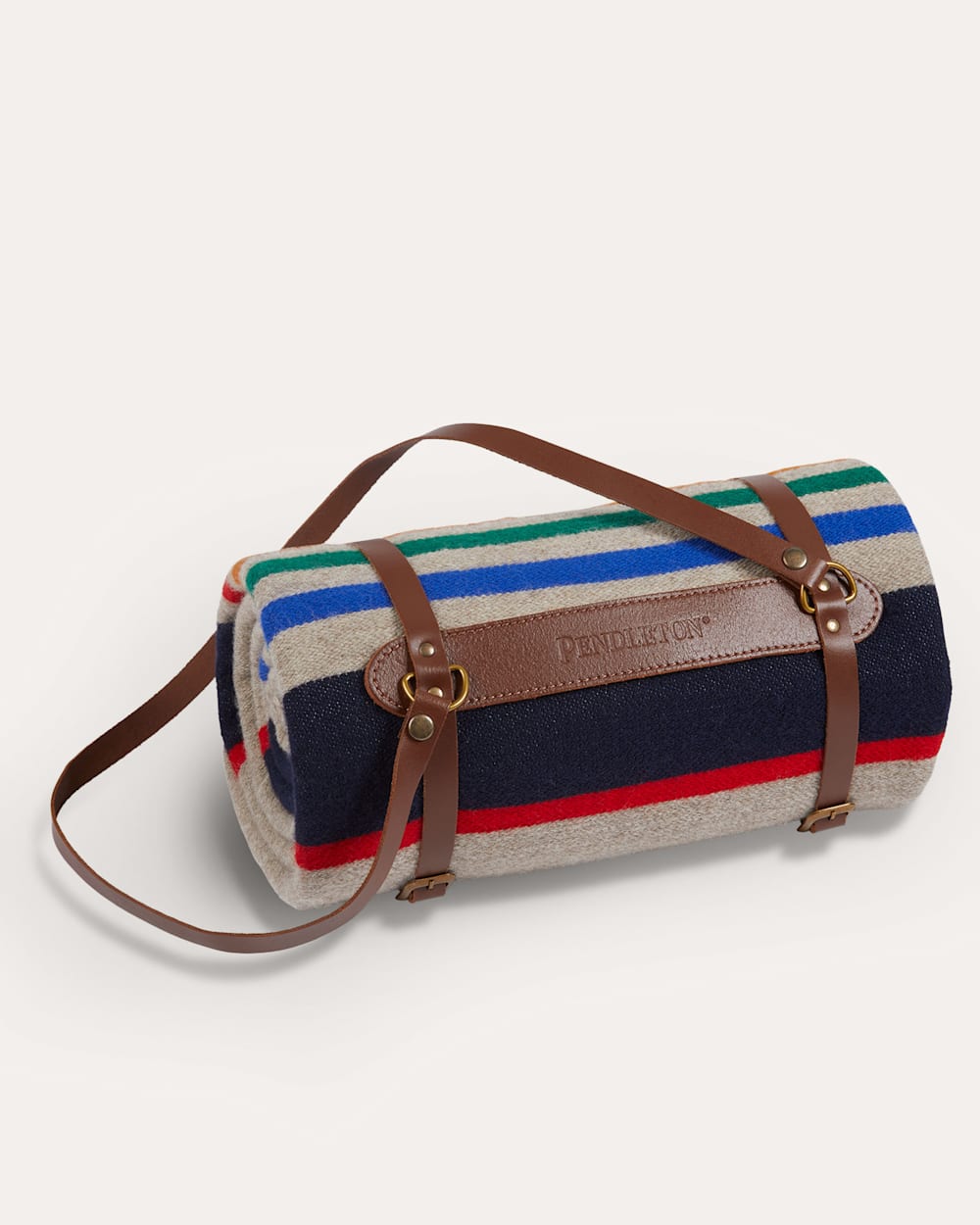 Yellowstone National Park Throw With Carrier - Pendleton Popular