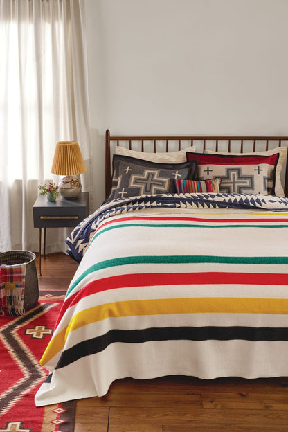Glacier National Park Blanket-Made in USA - Pendleton Classic