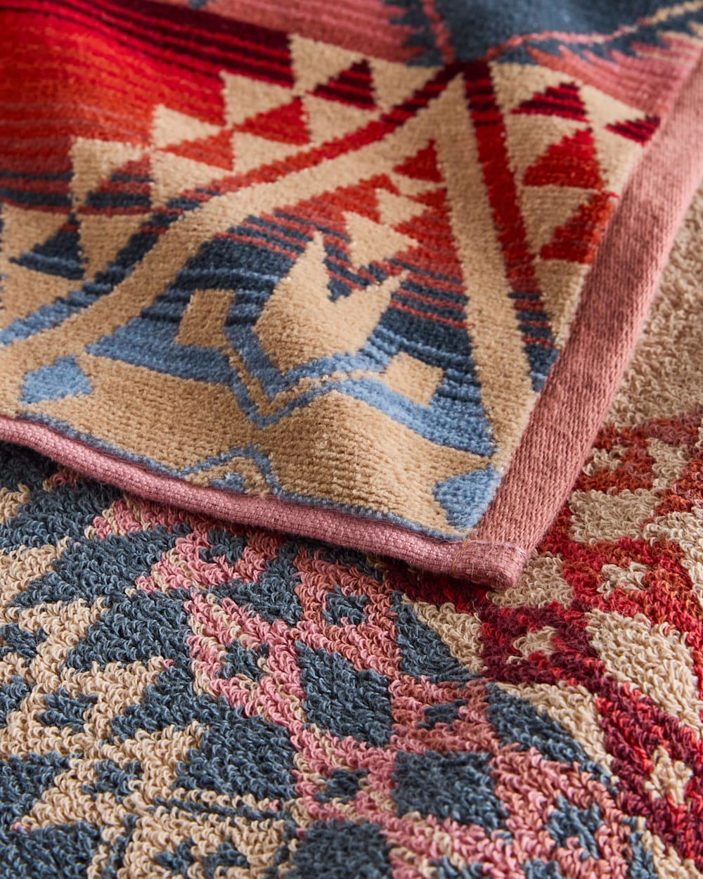Shop Canyonlands Towels: Luxurious Comfort - Pendleton Quality
