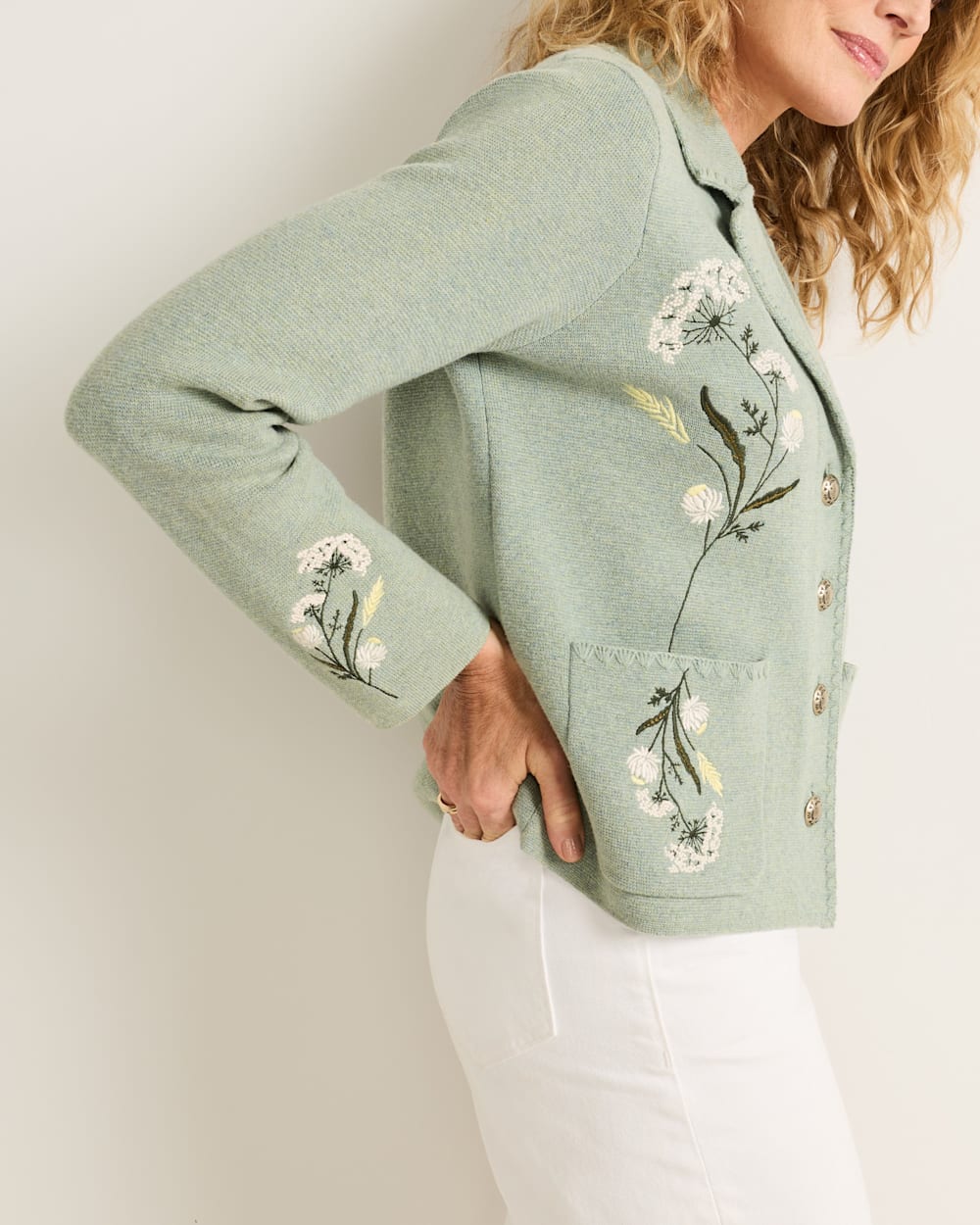 Shop Women's Floral Cotton Wool Blend Souvenir Cardigan - Pendleton Recommended