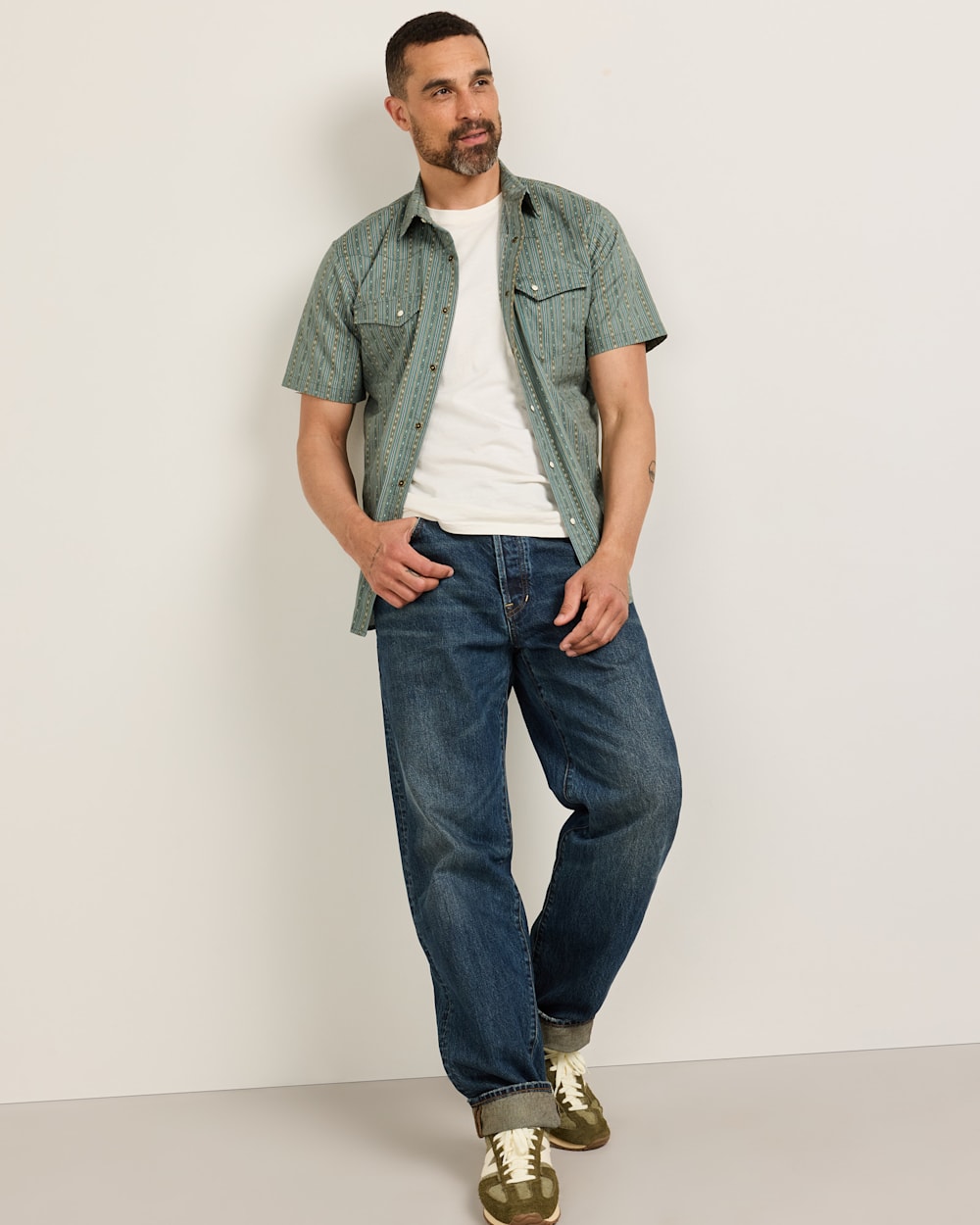 Men's Short-Sleeve Laramie Snap-Front Shirt - Pendleton Trending