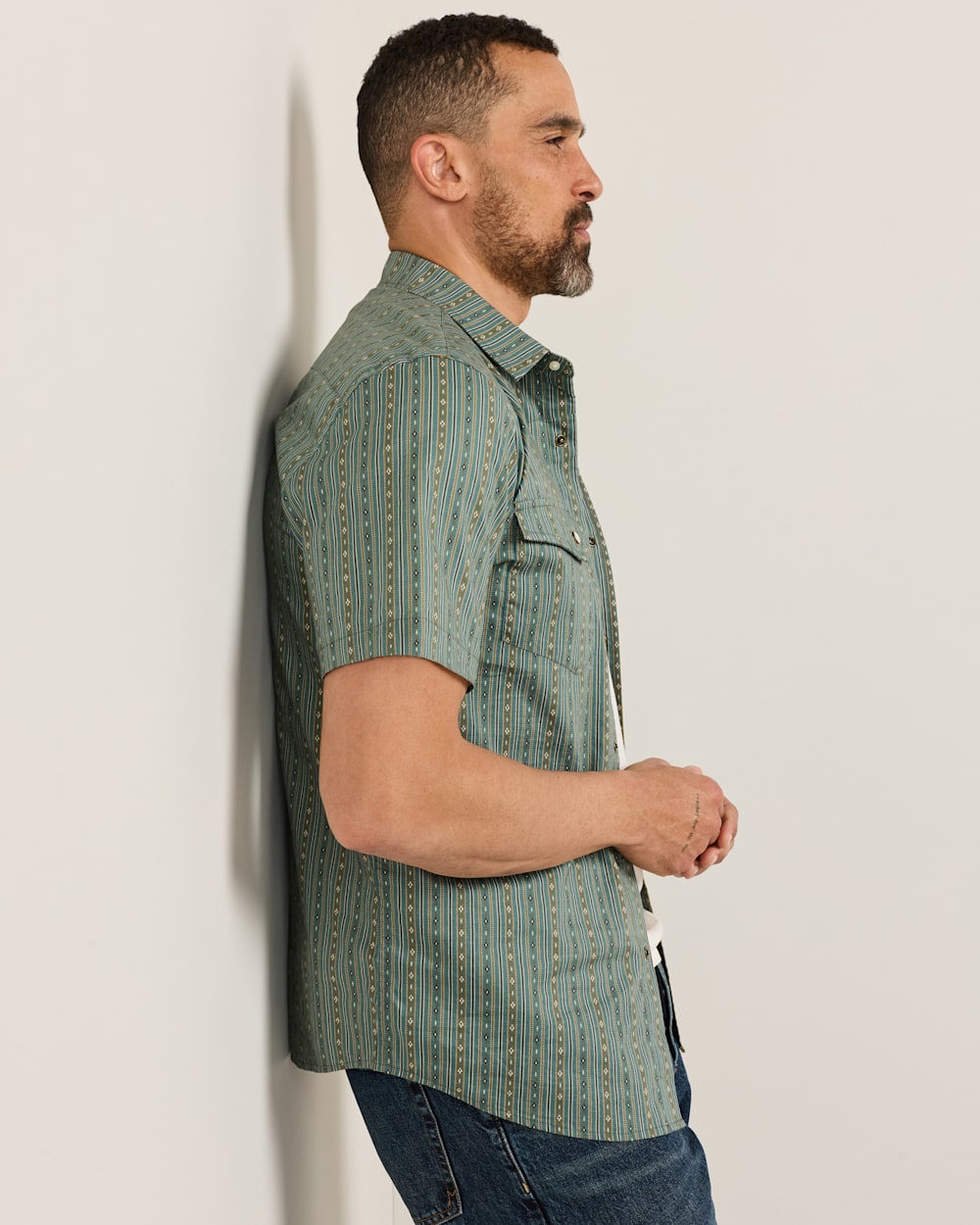 Men's Short-Sleeve Laramie Snap-Front Shirt - Pendleton Trending