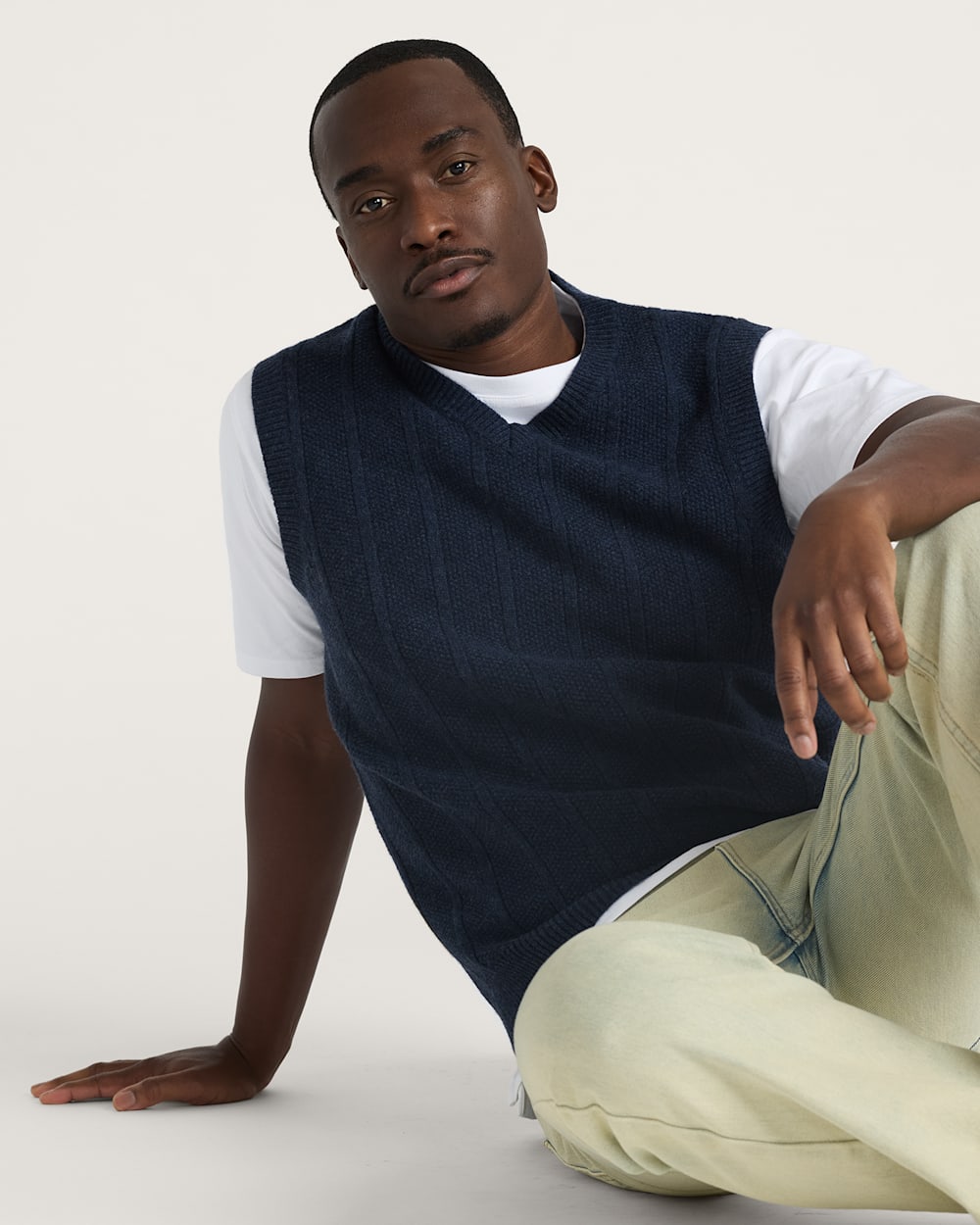 Shop Men's Mixed Stitch Merino Vest in Sweaters - Pendleton Smart Buy