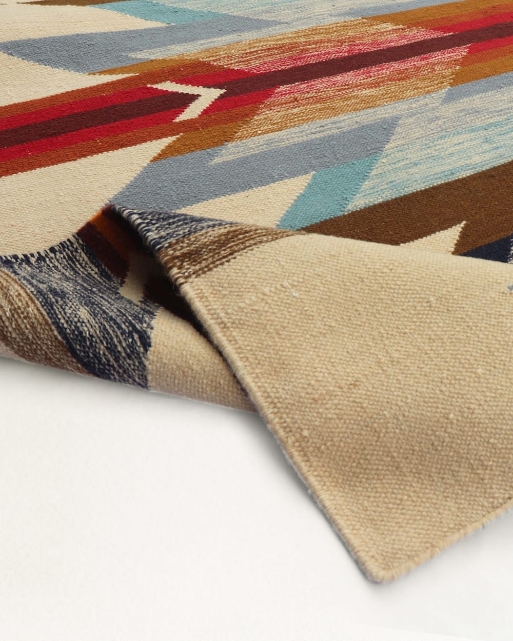 Explore the Great Outdoors with Wyeth Trail Rug - Pendleton Discount