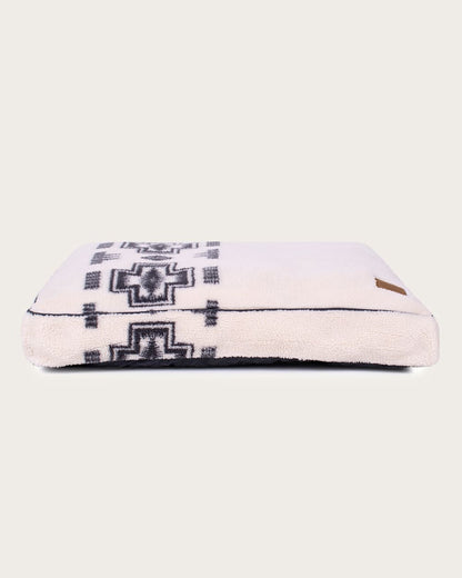 HARDING PET BED - NAPPER - Pendleton Quality
