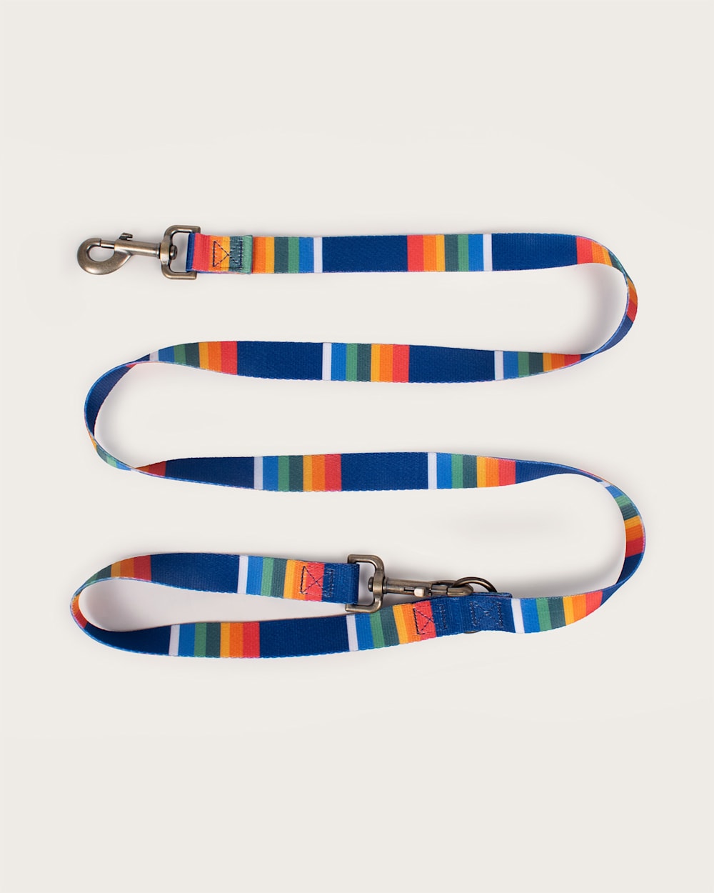 Shop Stylish Crater Lake Adventure Leashes - Pendleton Deals