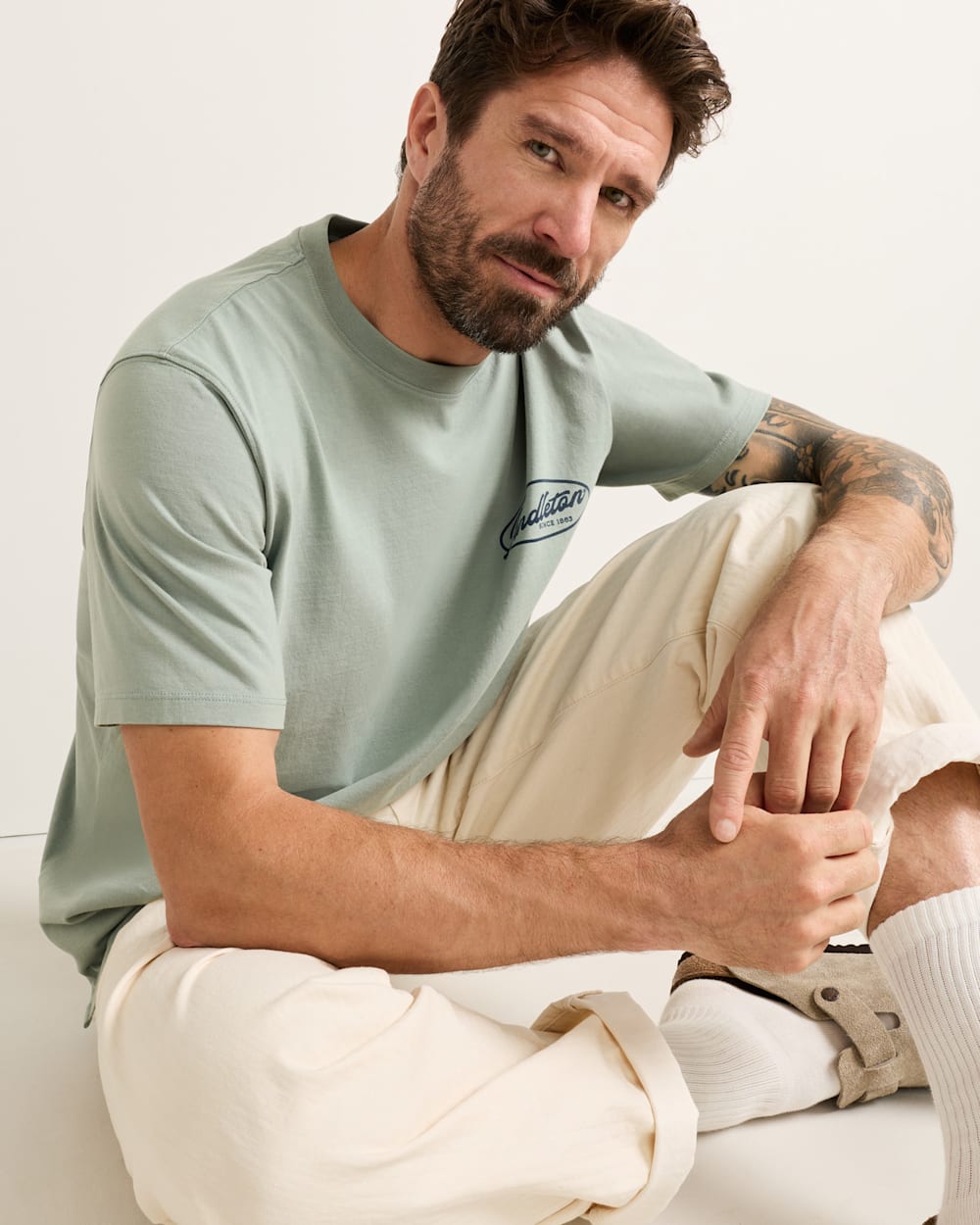Shop Men's Short-Sleeve Deschutes Salmon Graphic Tee - Pendleton Hot Sale