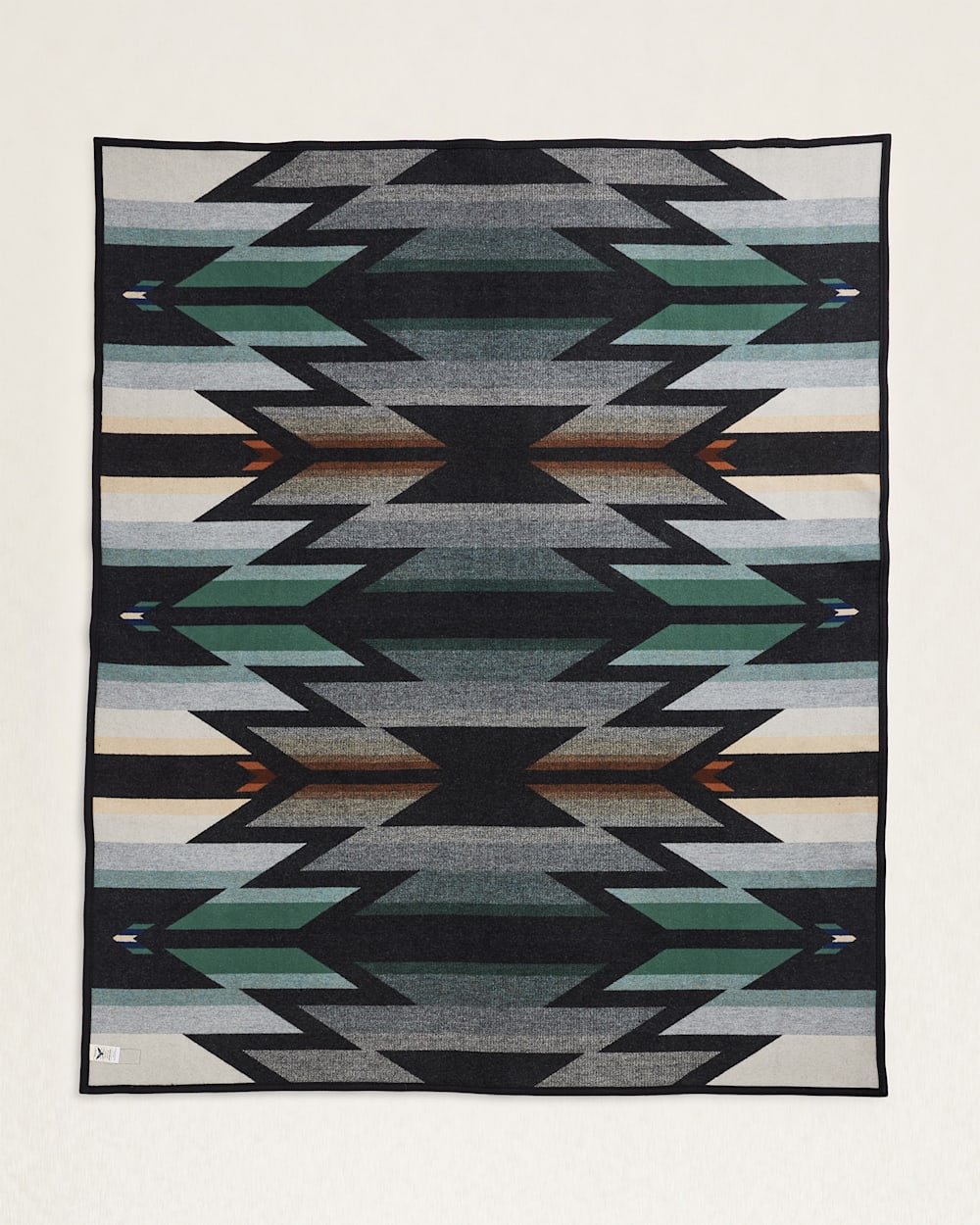 Wyeth Trail Jacquard Bedding Set - Pendleton Great Value