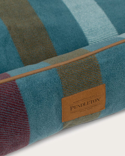 CABIN STRIPE PET BED - KUDDLER - Pendleton Featured