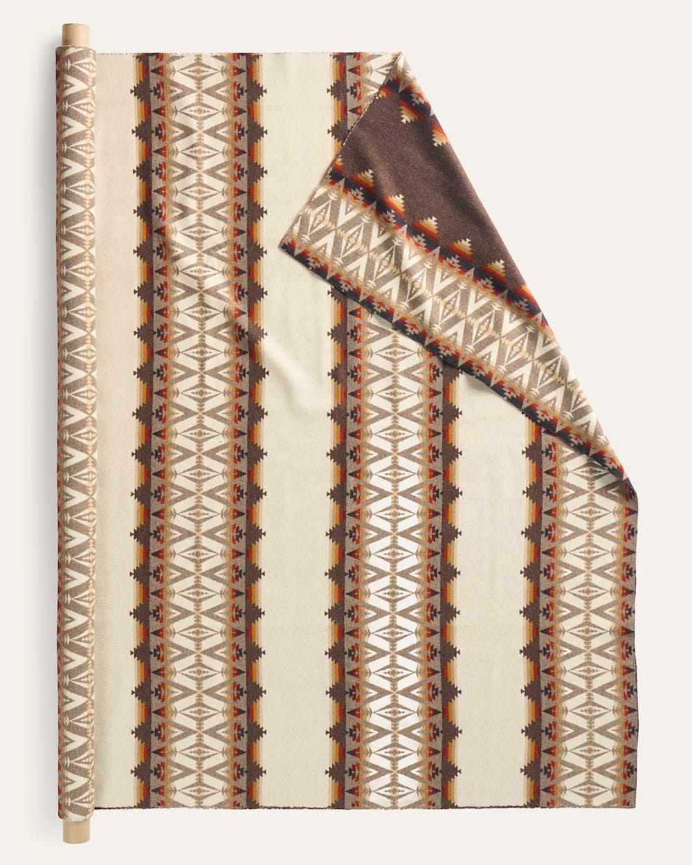 PACIFIC CREST HEAVYWEIGHT JACQUARD FABRIC - Pendleton Best Seller
