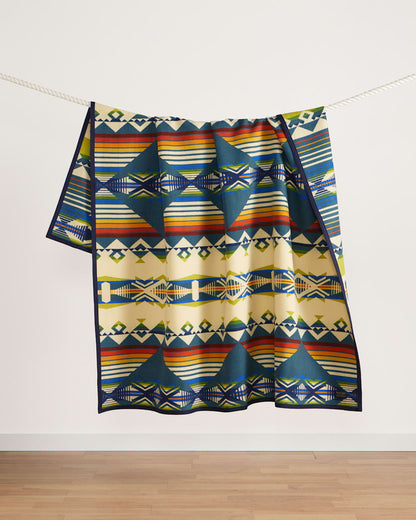 Creekside Virgin Wool Bed Blanket - Pendleton Classic