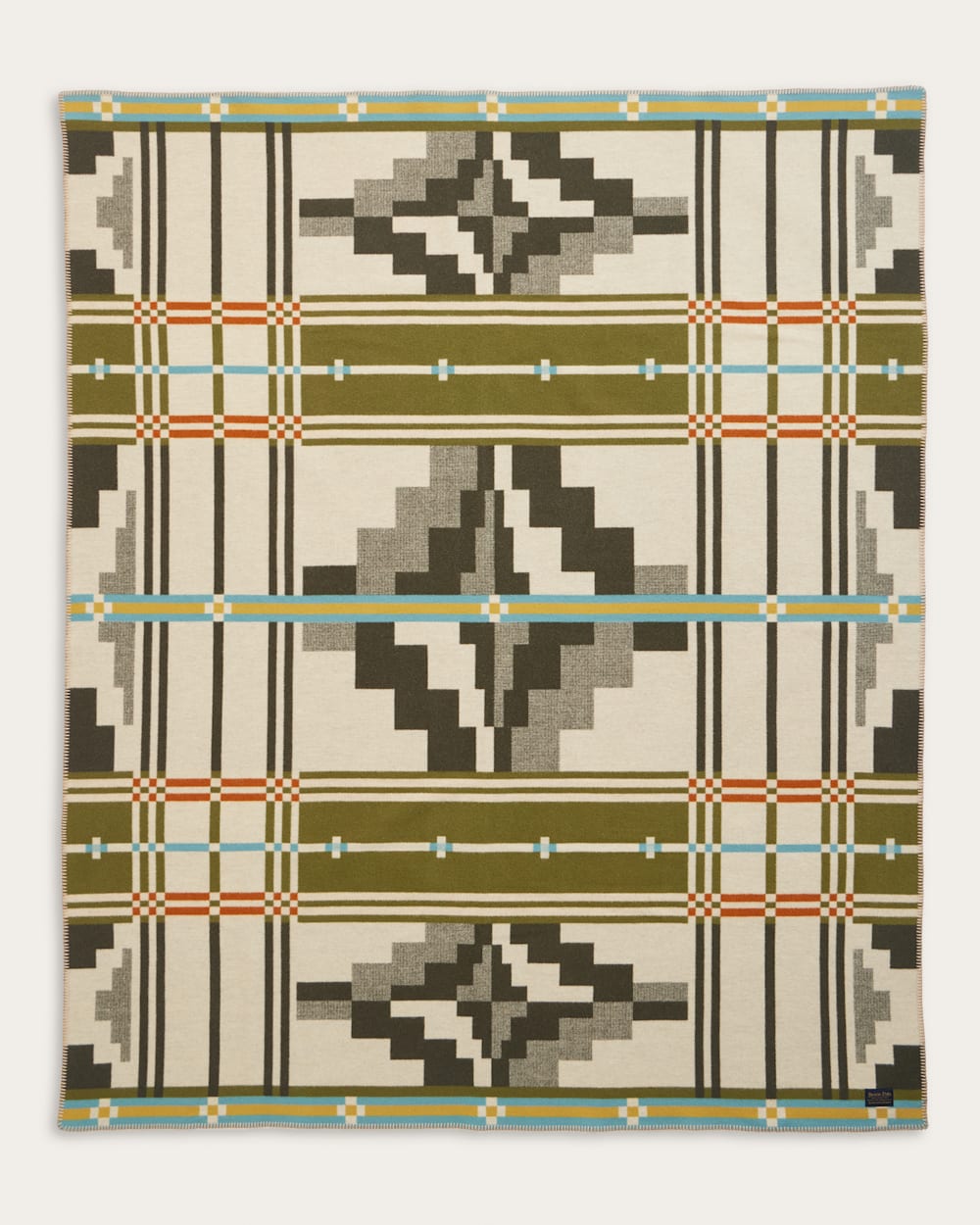 Shop Cozy Wool Seven Springs Blanket Now - Pendleton Sale