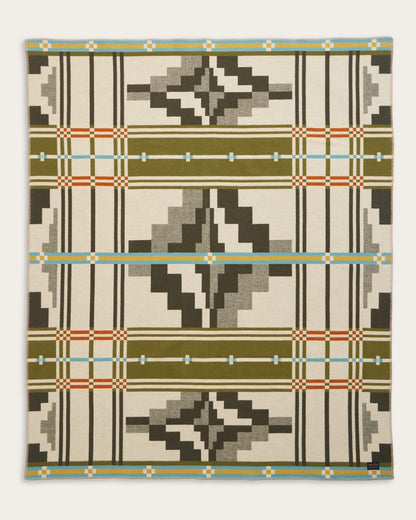 Shop Cozy Wool Seven Springs Blanket Now - Pendleton Sale