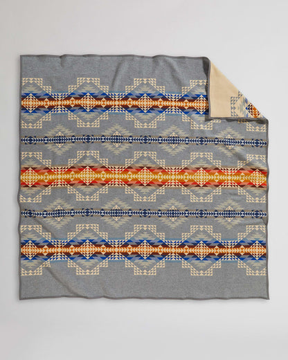 Shop The Smith Rock Blanket - Pendleton Premium
