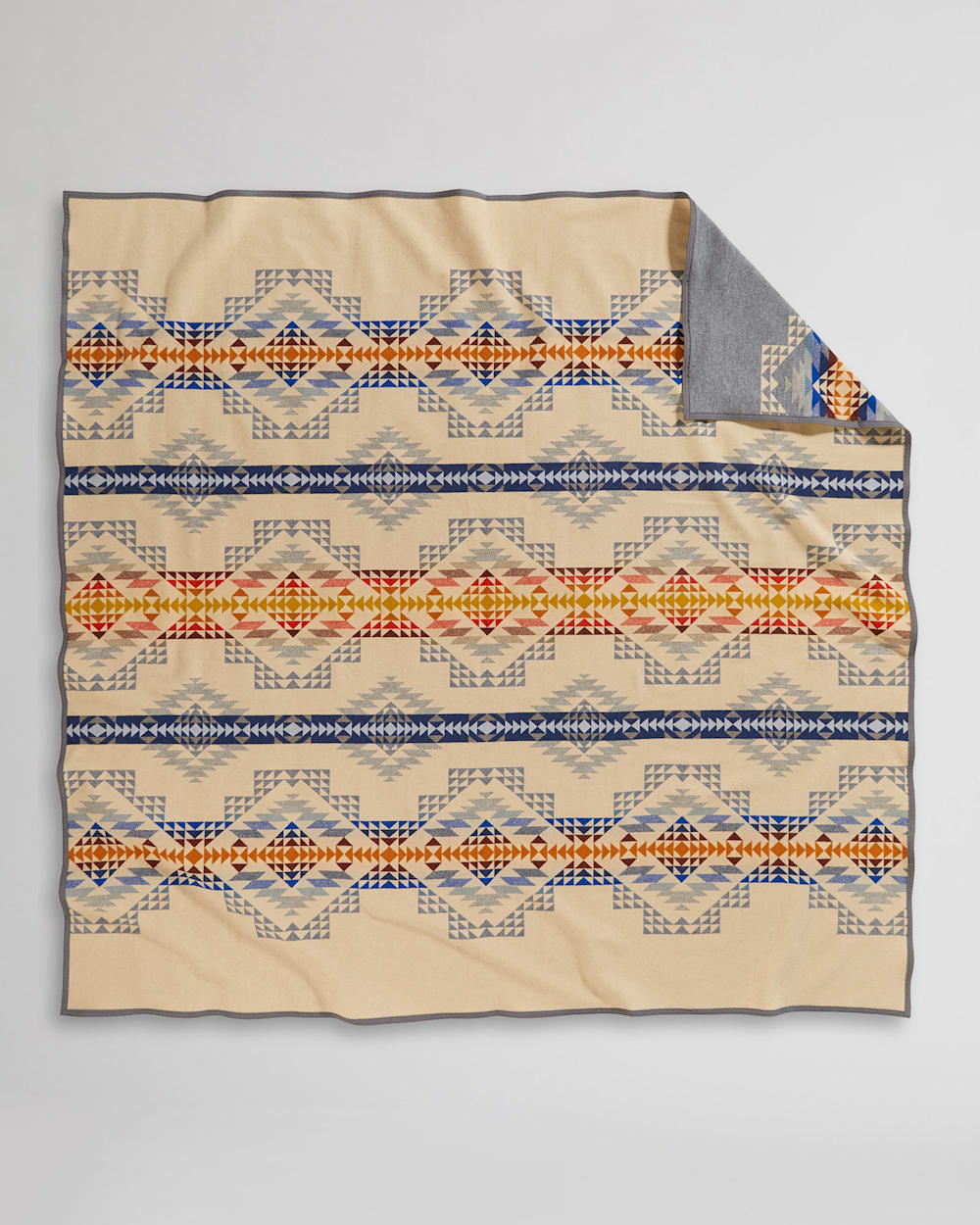 Shop The Smith Rock Blanket - Pendleton Premium